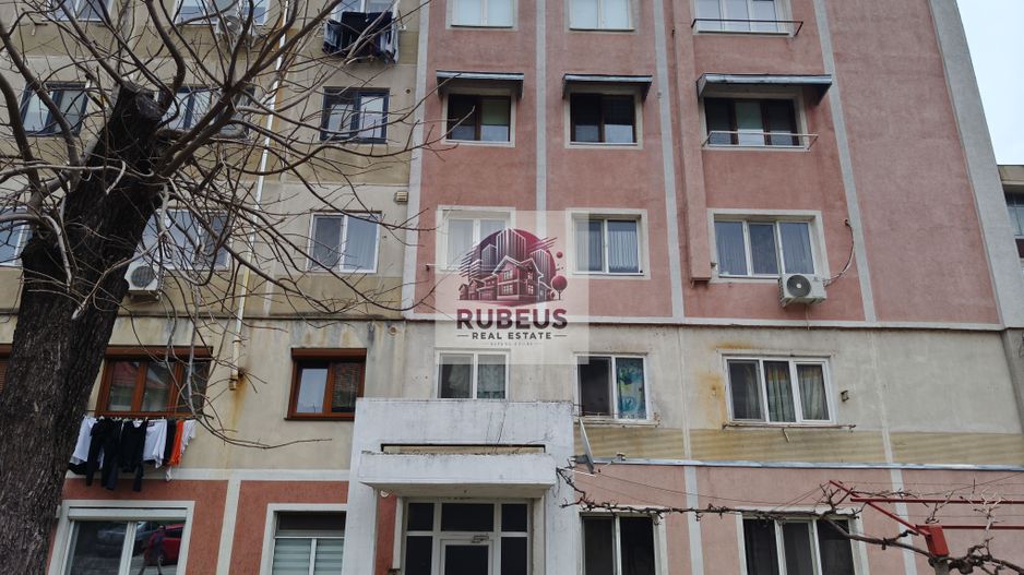 Mic la întreținere, bun la randament: apartament în Orșova - Poză 4