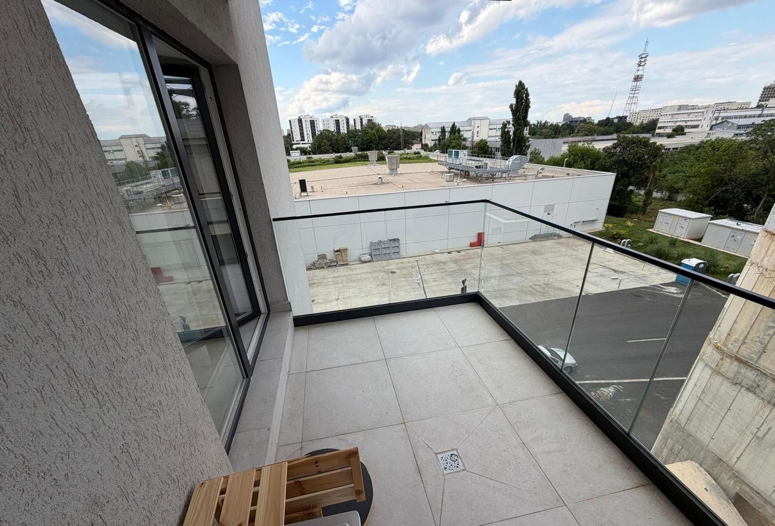 AP. 2 CAMERE - SUN ROYAL VIEW, PRIMA INCHIRIERE, BLOC NOU, METROU - Poză 9