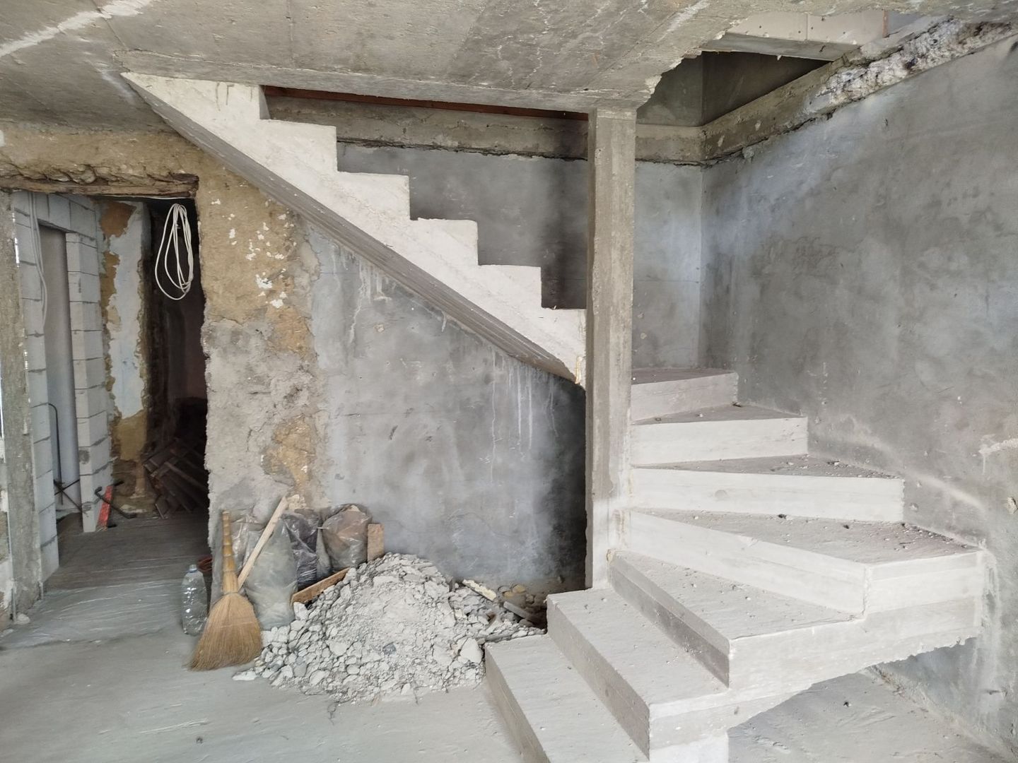 Apartament Spațios cu 3 Camere-Chetrosu Anenii Noi - Poză 10