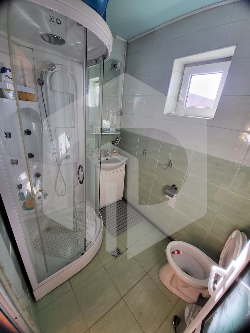 Casa in Avrig | 3 Dormitoare + Living si Bucatarie | Pivnita - Poză 6