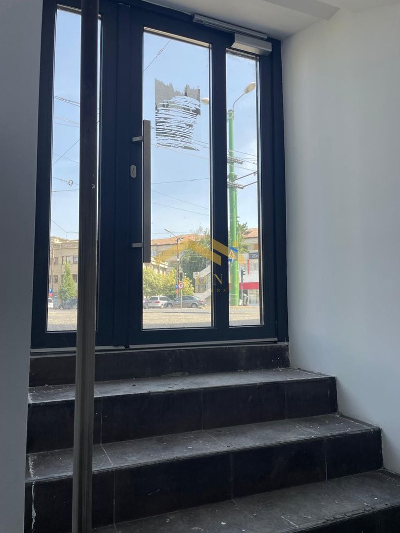 Spatiu comercial de vanzare in Piata Arenei-Boul Rosu - Poză 17