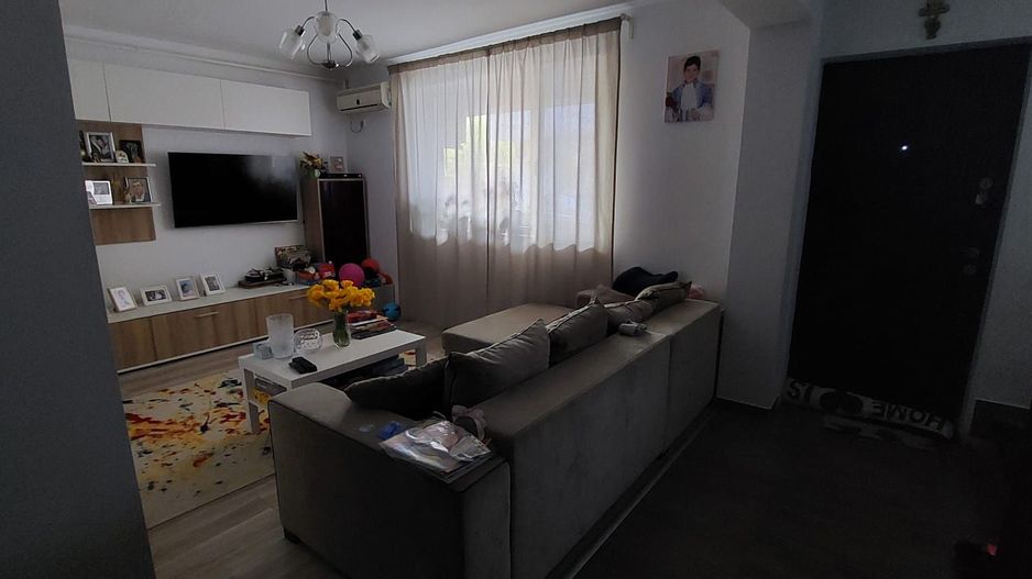 vila in triplex+parcare/mob-util partial/12-15min metrou D. Leonida - Poză 2