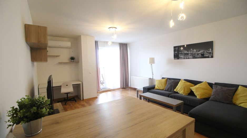 APARTAMENT CU LOC DE PARCARE SUBTERAN - Poză 1