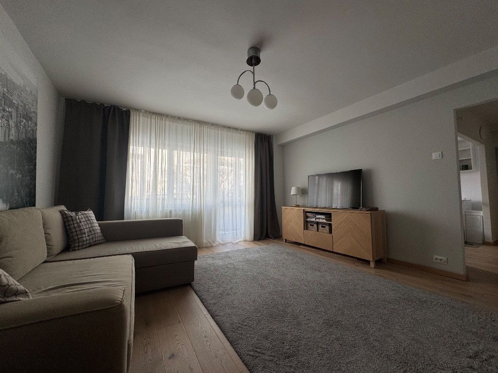Apartament 2 camere lux, etaj 2/4, centrală proprie, Vitan - Poză 4