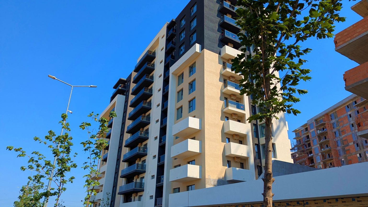 Apartament cu 4 camere, terasa 83mp - The Grand Kristal, Sector 4 - Poză 9