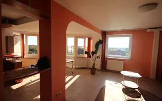 Spatios cu priveliste deosebita - Poză 50