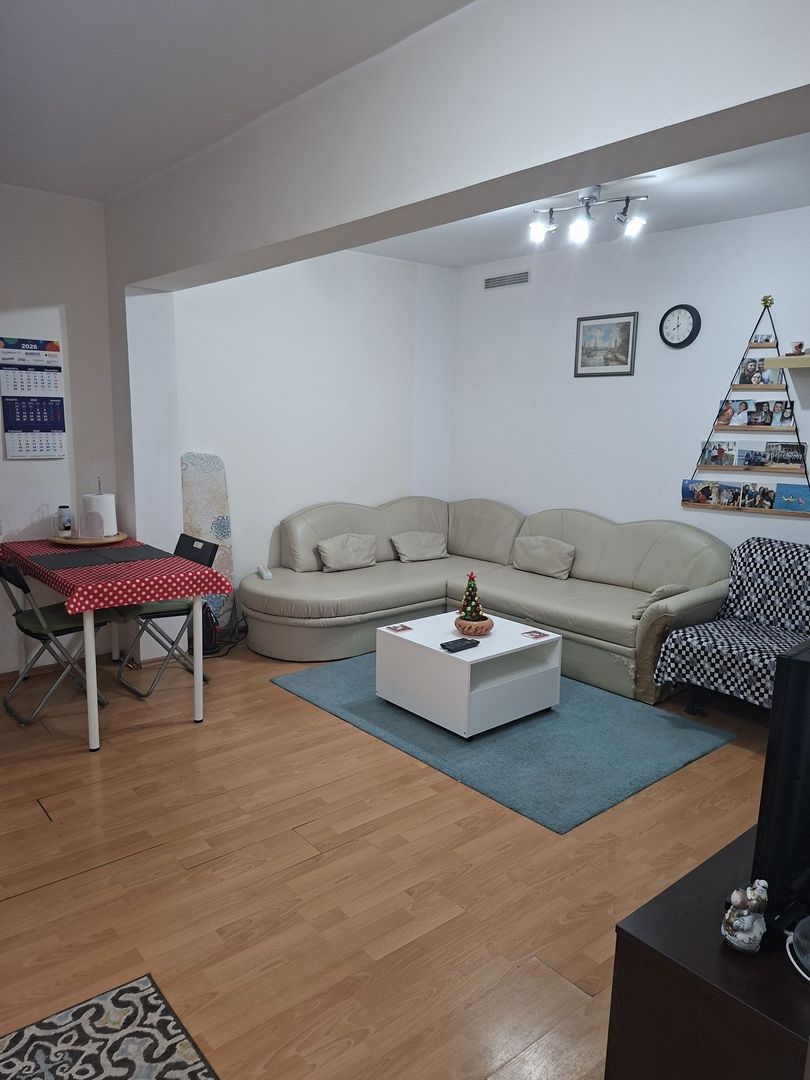 Apartament 2 camere Mazepa 2,cu vedere la Dunare - Poză 1