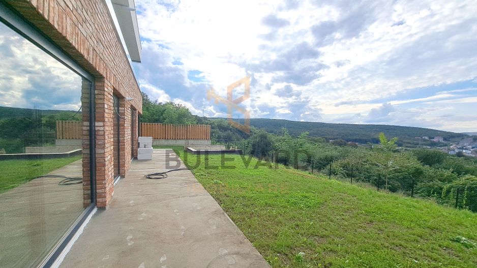 Apartament exclusivist, curte individuala, parcare acoperita, zona Europa - Poză 5
