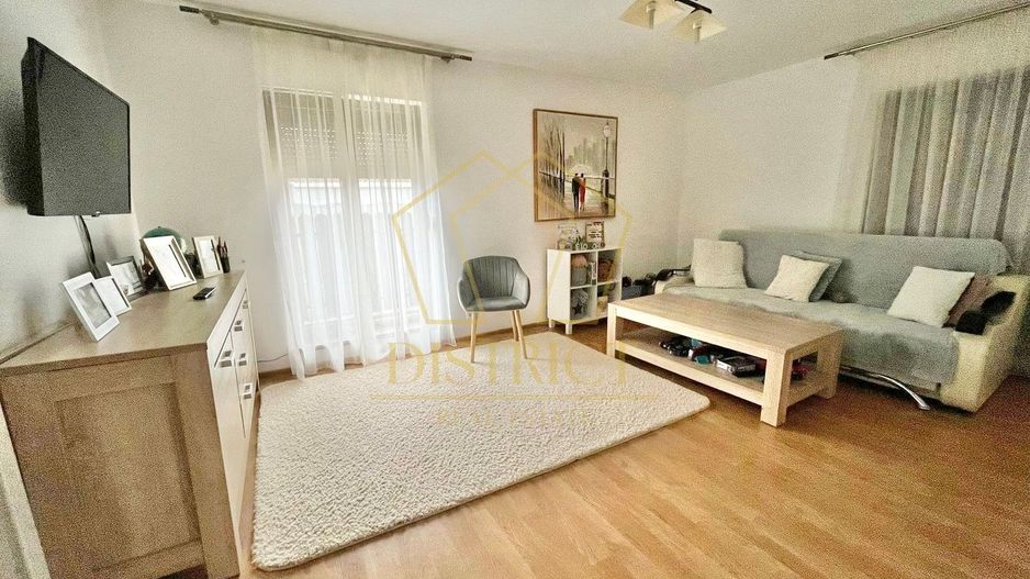 Duplex cu 4 camere si 2 bai complet mobilat si utilat in Giroc langa Zone 2. - Poză 1