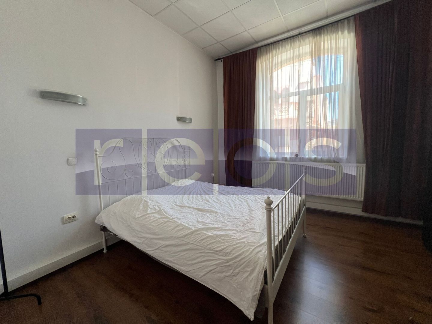 VANZARE 3 CAMERE | ZONA COSBUC - Poză 1