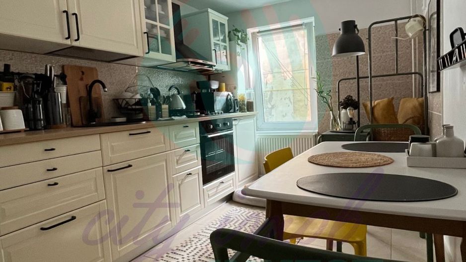 Garsoniera renovată 5 minute Parc Cișmigiu | Imobil fără risc | Centrală proprie - Poză 4