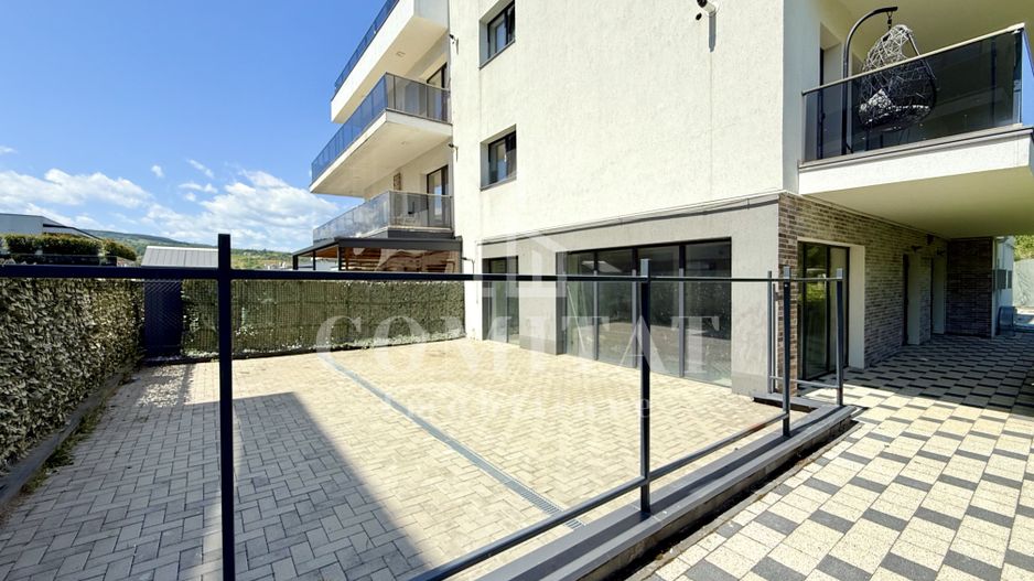 Spațiu comercial cu terasă open space cartier Borhanci - Poză 7