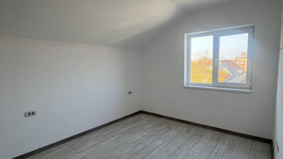 Vila Tip Duplex P+M spatioasa - pret bun - Poză 15
