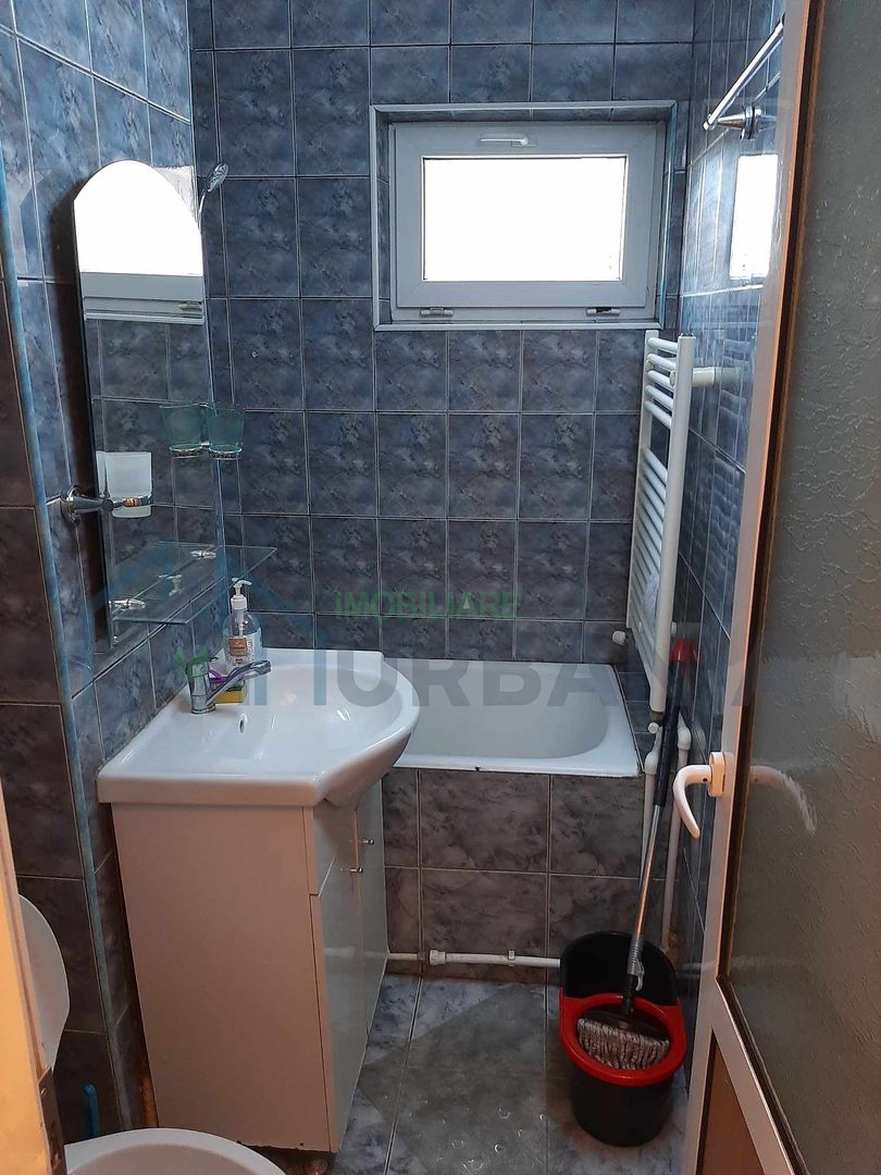 Apartament de Închiriat Zona Alexandru cel Bun - Poză 3