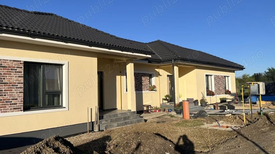 🏡 Duplex pe parter – confort și funcționalitate în Giarmata - Poză 2