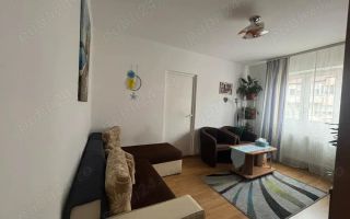 Vand apartament 2 camere Str. Nicolae Iorga/Oștirii/Mihai Viteazul - Poză 1