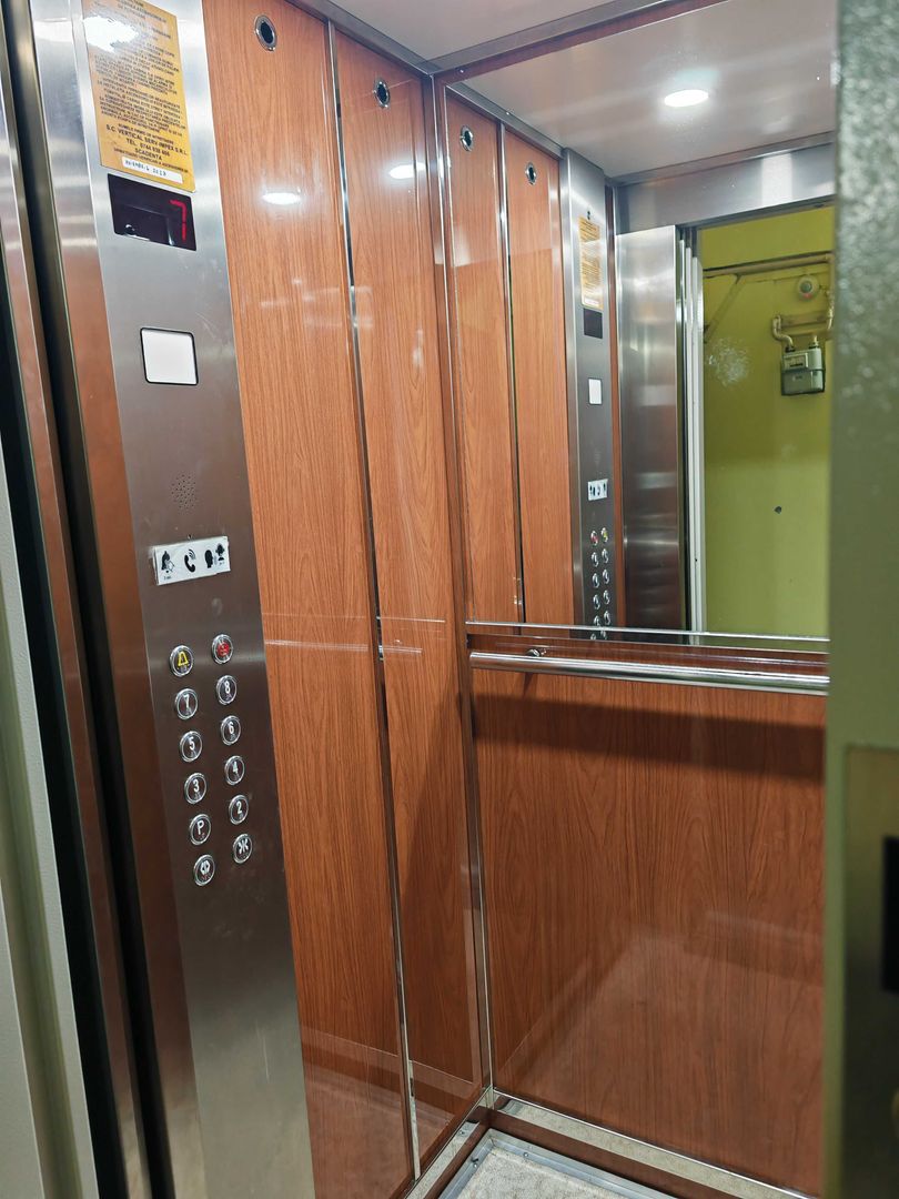 Apartament Spațios cu 3 Camere (76 mp Utili), 2 Băi și Vedere Însorită - Poză 8