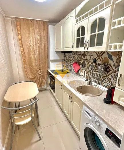 2 camere decomandate, parcare, Floresti zona Vivo, Valea Garbaului - Poză 5