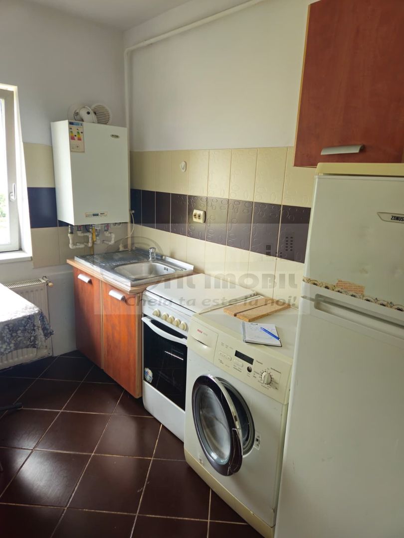 Apartament decomandat 1 camera, Tudor Vladimirescu, preț 51.000 euro - Poză 4