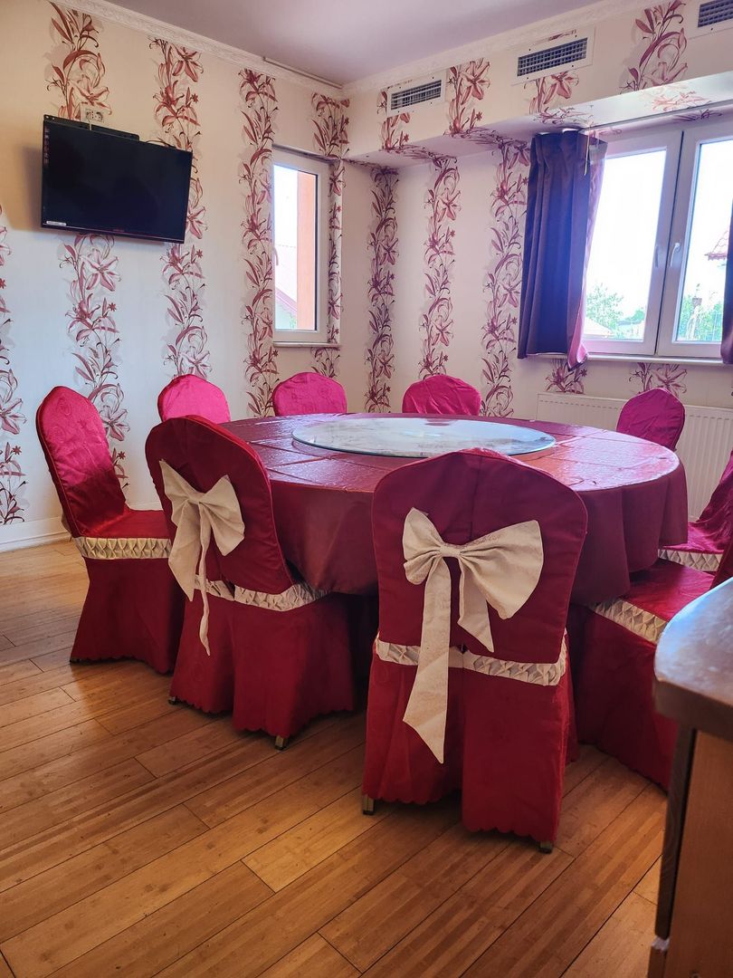 PIPERA/VOLUNTARI  Vilă 3 Nivele Curte & Locuri de Parcare - Gata de Rebranding! - Poză 6