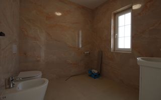 Duplex, semi-mobilat (doar bucataria) la prima inchiriere. - Poză 9