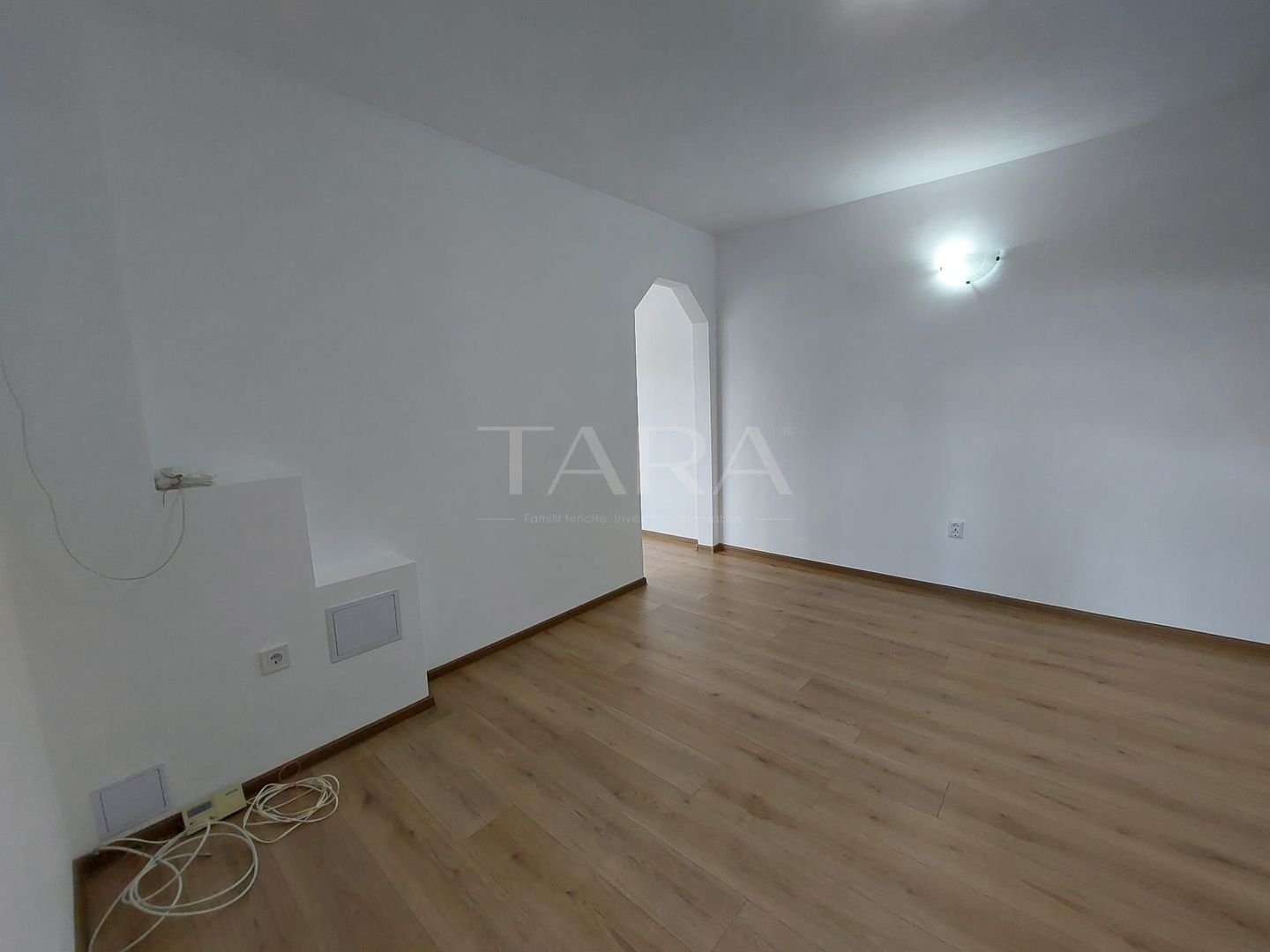 Apartament cu 2 camere, 43 mp, parter, renovat, langa Parcul Poligon. - Poză 3