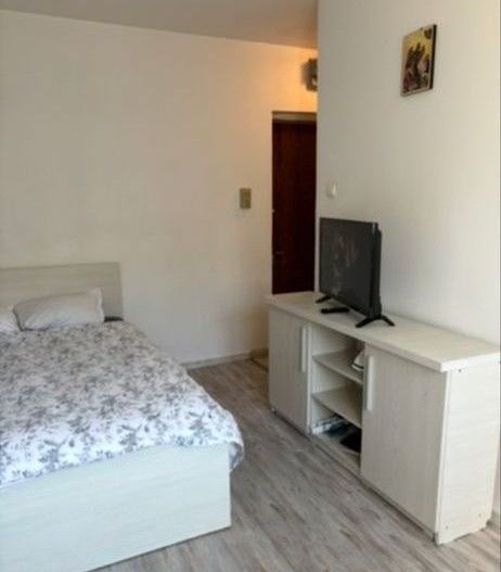 Închiriez garsonieră spațioasă și modernă, Piața Alba Iulia - Poză 2