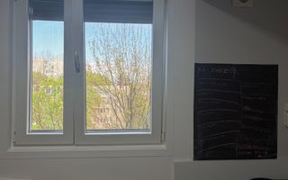 Apartament cu trei camere, zona Straduintei, 95.000€ negociabil - Poză 19