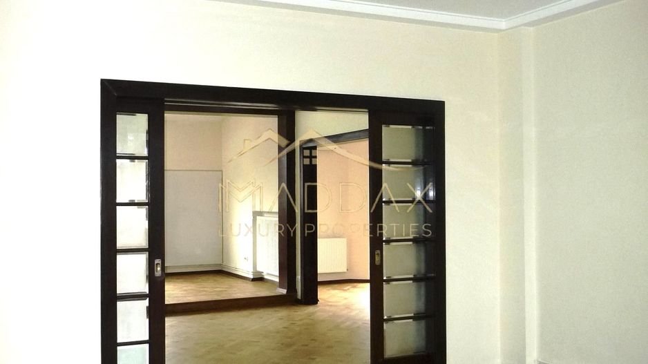 Apartament  6 camere*** 180 mp****Centrul Capitalei - Poză 3