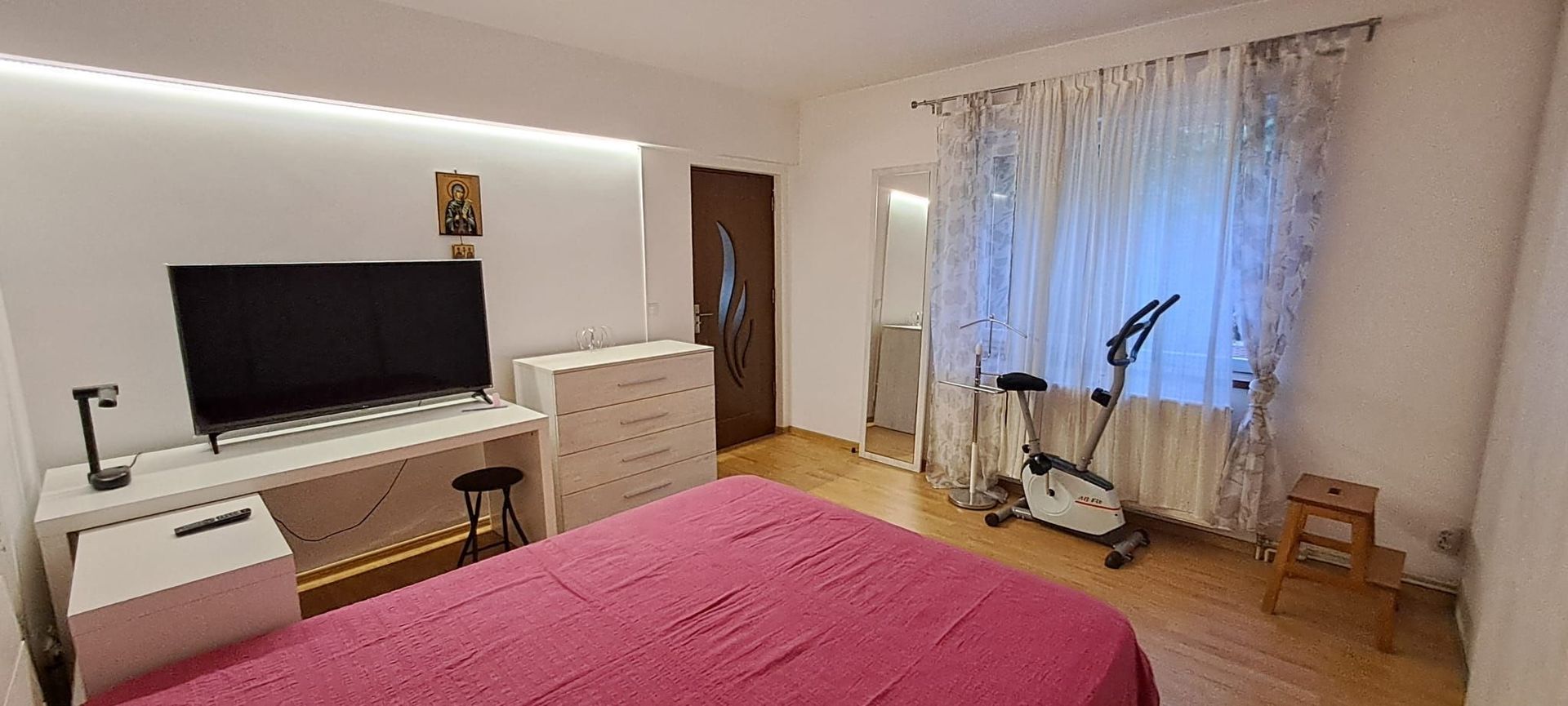 Gara de EST/ Obor inchiriere casa/vila individuala, 4 camere, mobilata - Poză 5