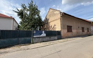 Casă de renovat cu teren 557 mp, central Str. Gh. Barițiu - Carei - Poză 14