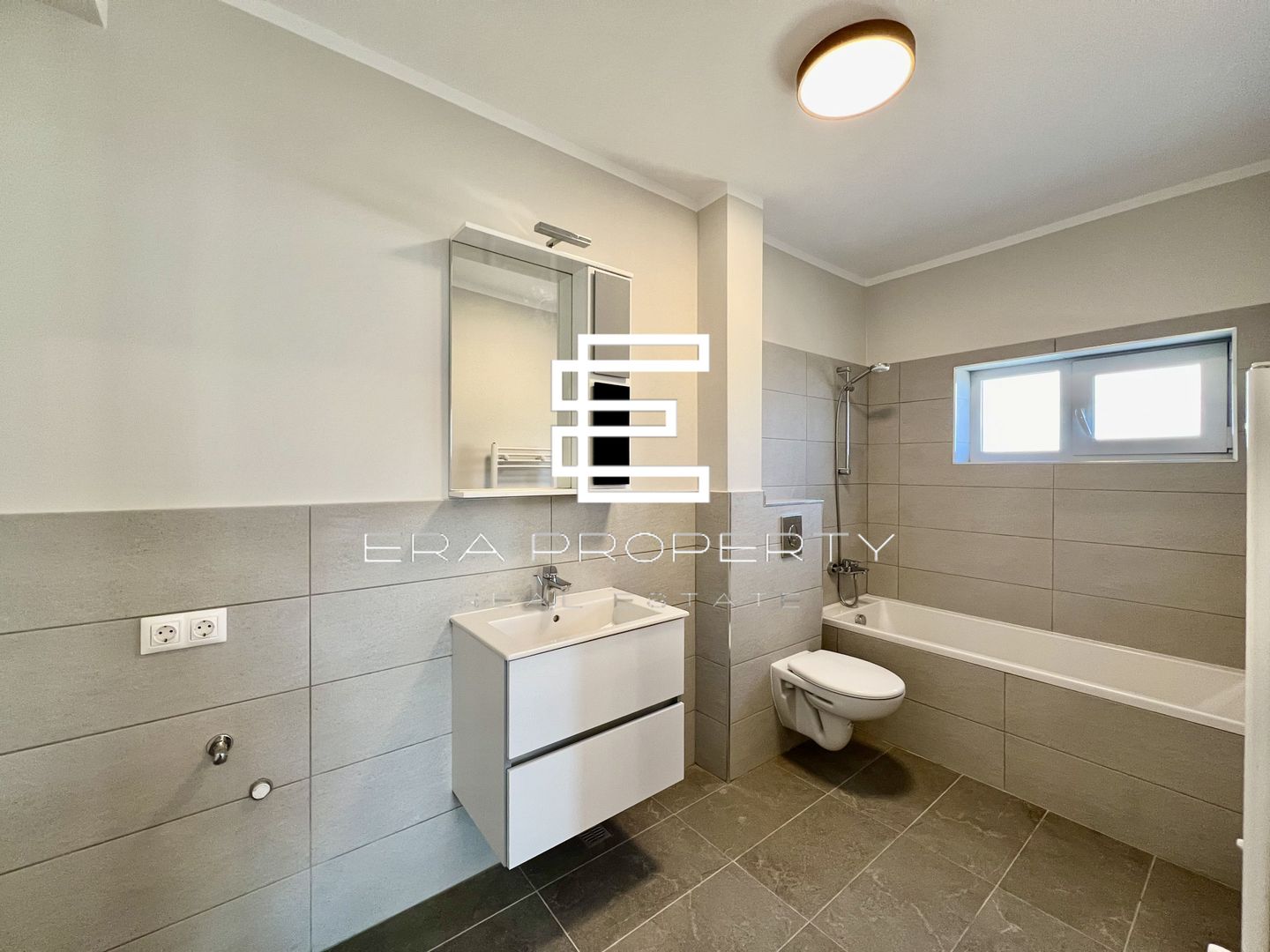 Penthouse 5 camere - 129 mp- terasa 15mp--zona Industriala Vest, Sibiu - Poză 9