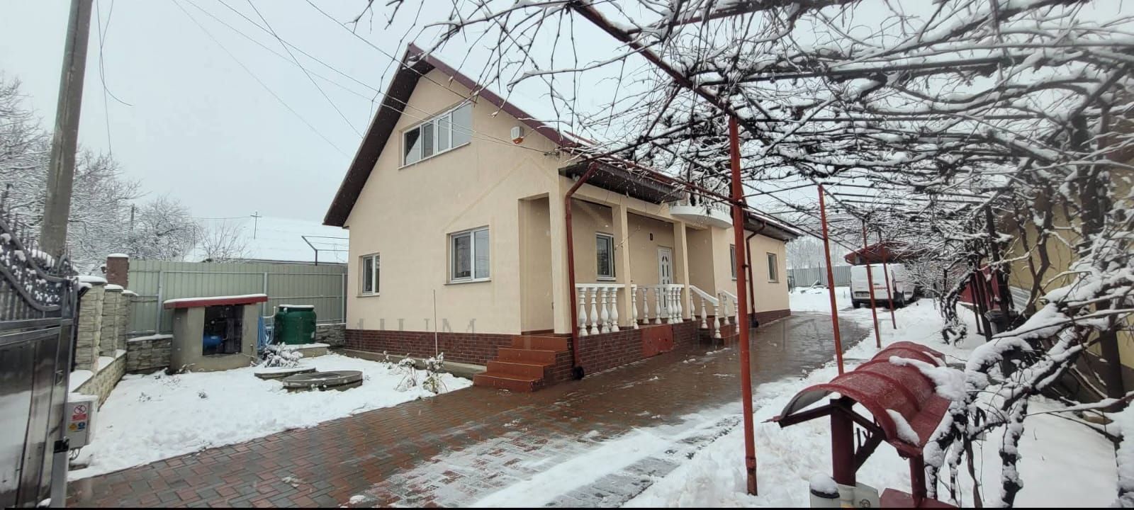 Casă P+M de vânzare la 11 km de Onesti spre Bacau - Poză 1