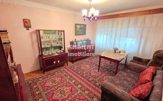 Apartament 3 camere, etaj 3, VASLUI - zona GARA; - Poză 1