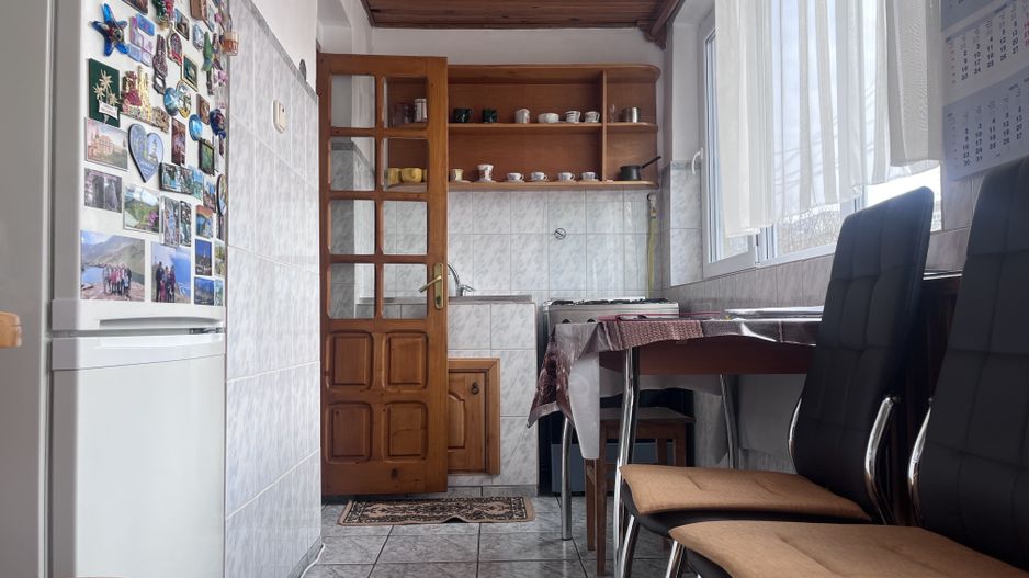 Parter!Vânzare apartament cu 3 camere - Târgoviște! - Poză 11