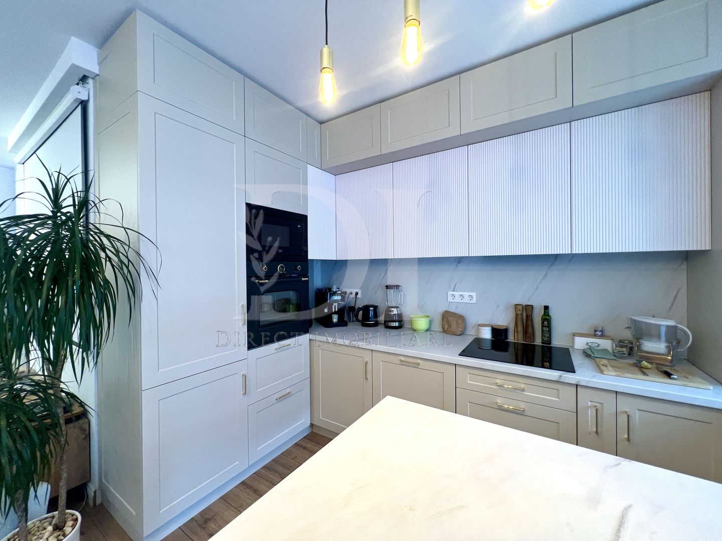 Apartament 3 camere | Curte 120mp | Zona Parcul Poligon - Poză 2