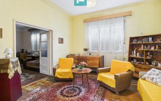 Casă cu 3 camere pentru investiții în Grădiște - Poză 5