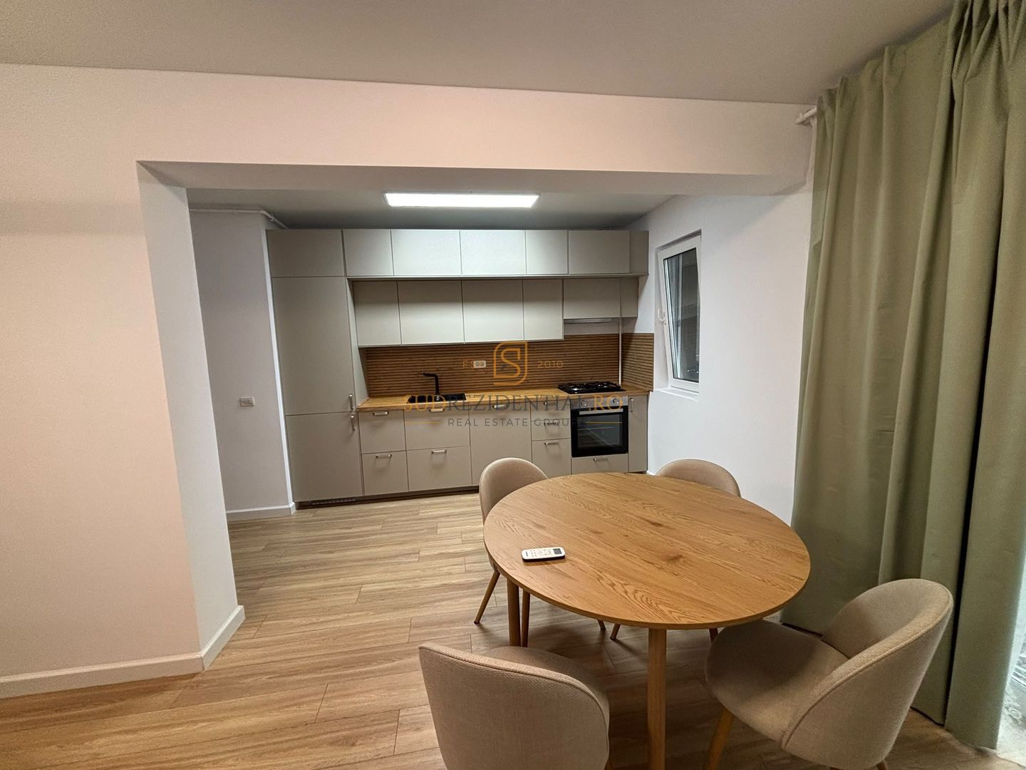 Inchiriere apartament 2 camere, mobilat, utilat, parcul Tudor Arghezi - Poză 1