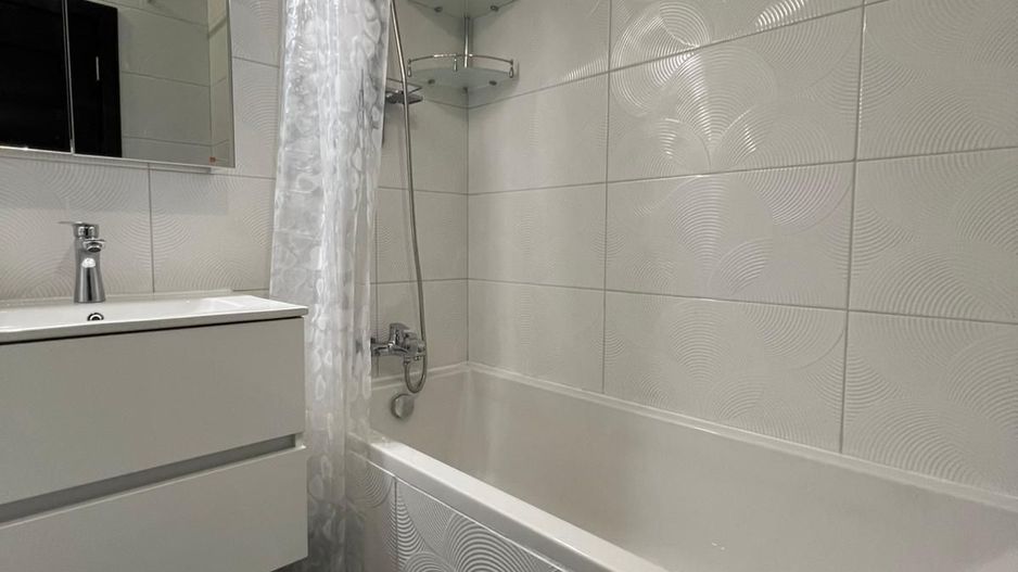 Apartament 3 camere - Poză 12