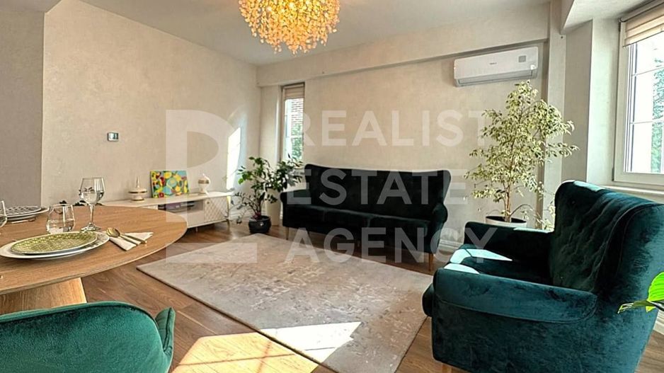 Casă duplex de vânzare în Copou, lângă pădure |4 dormitoare | 160 mp - Poză 1