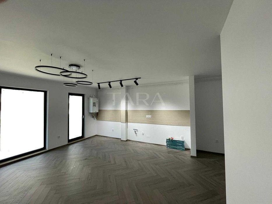 Apartament 2 camere, Floresti - Poză 2