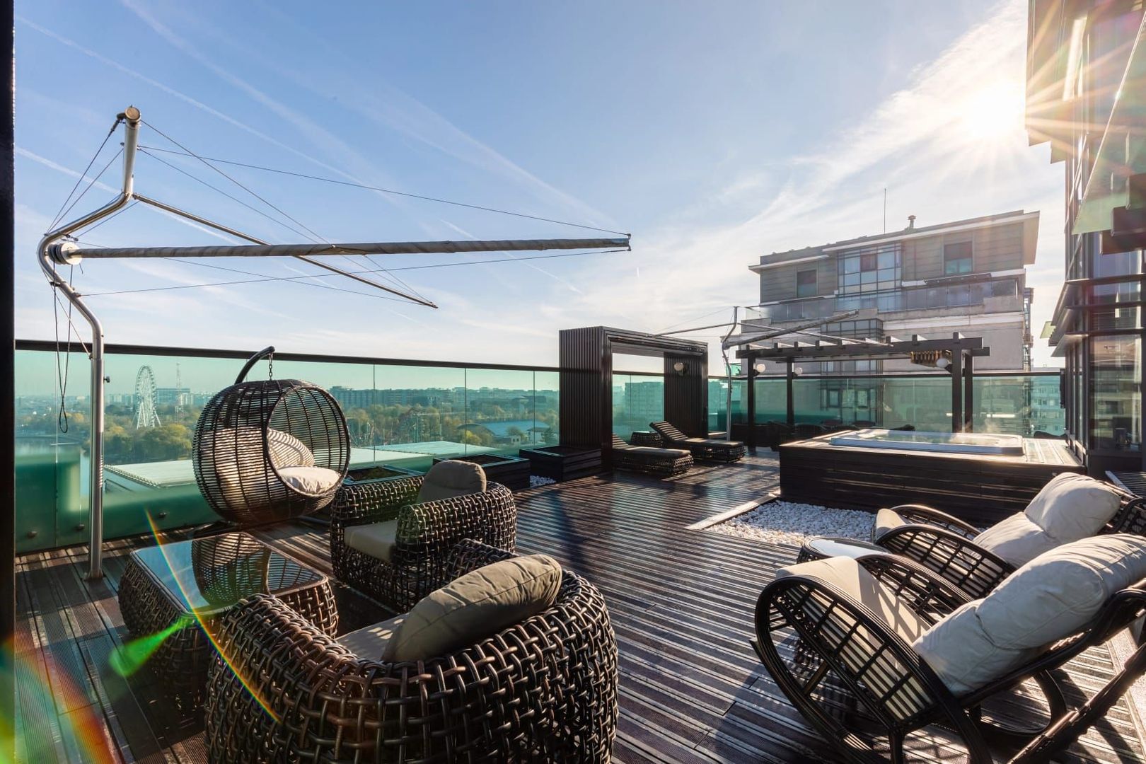 PENTHOUSE CU VEDERE PANORAMICA 258mp|| TERASE 215 MP || 3 LOCURI DE PARCARE - Poză 1