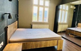 Apartament spațios și luminos într-o vilă interbelică –  Budapesta / Tineretului - Poză 5