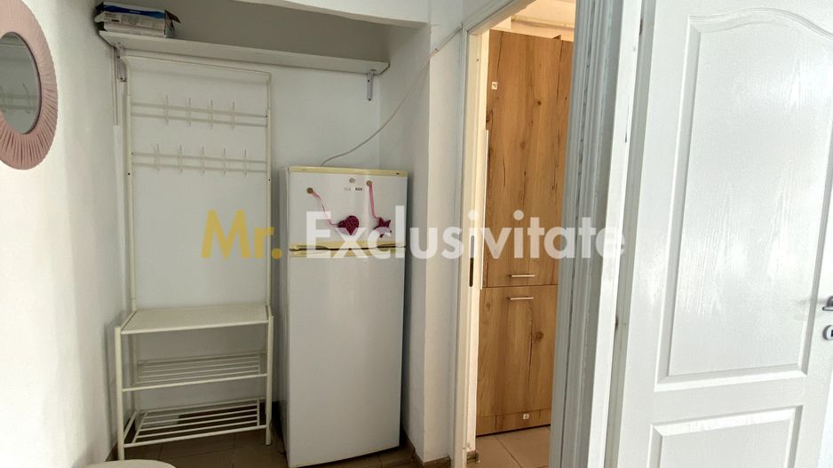 Garsoniera in Mioveni, zona centrala  situata la etajul 2 din 4 - Poză 6