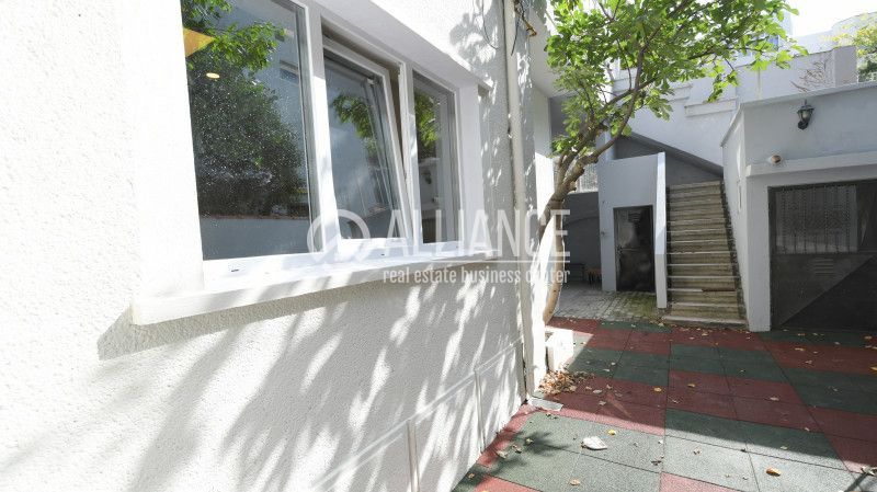 Capitol Bulevardul Mamaia Vila D+2E+M - Poză 24