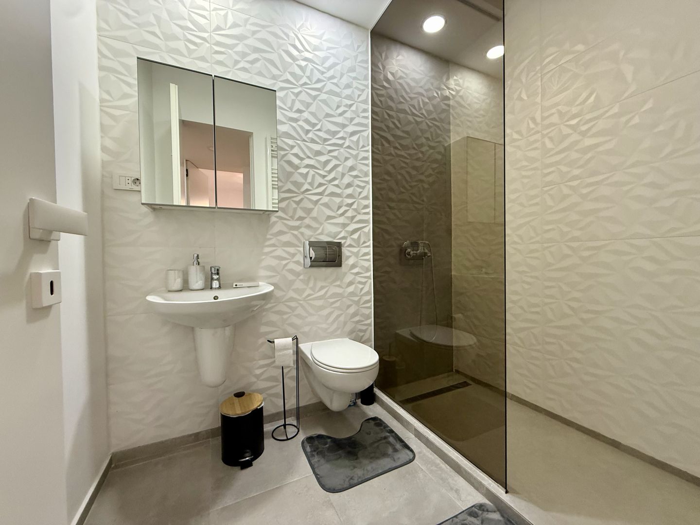 Apartament 3 Camere | INCHIRIERE | 4 City North | Loc de parcare - Poză 11