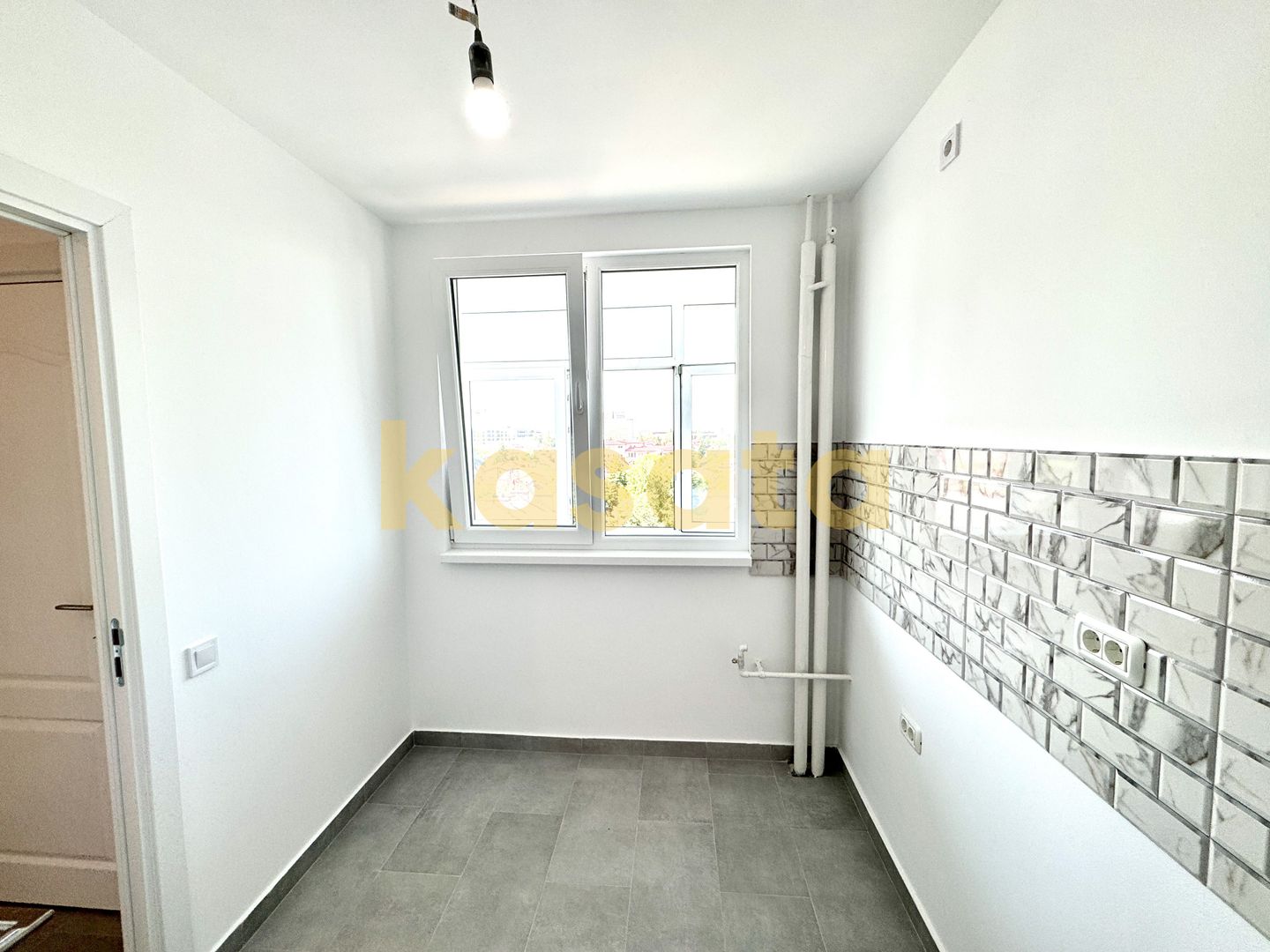 Mihalache de vanzare apartament 2 camere de vanzare proaspat renovat - Poză 4