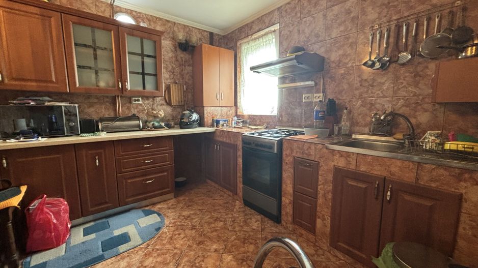 APARTAMENT 4 CAMERE | CENTRALA | LOC DE PARCARE - Poză 1