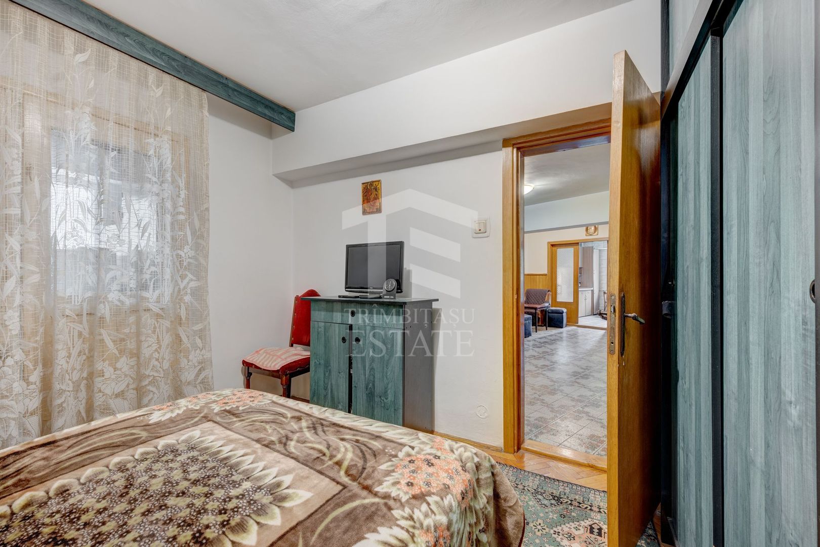 Oportunitate! Apartament 4 Camere 1 Minut Metrou Universitate - Poză 12