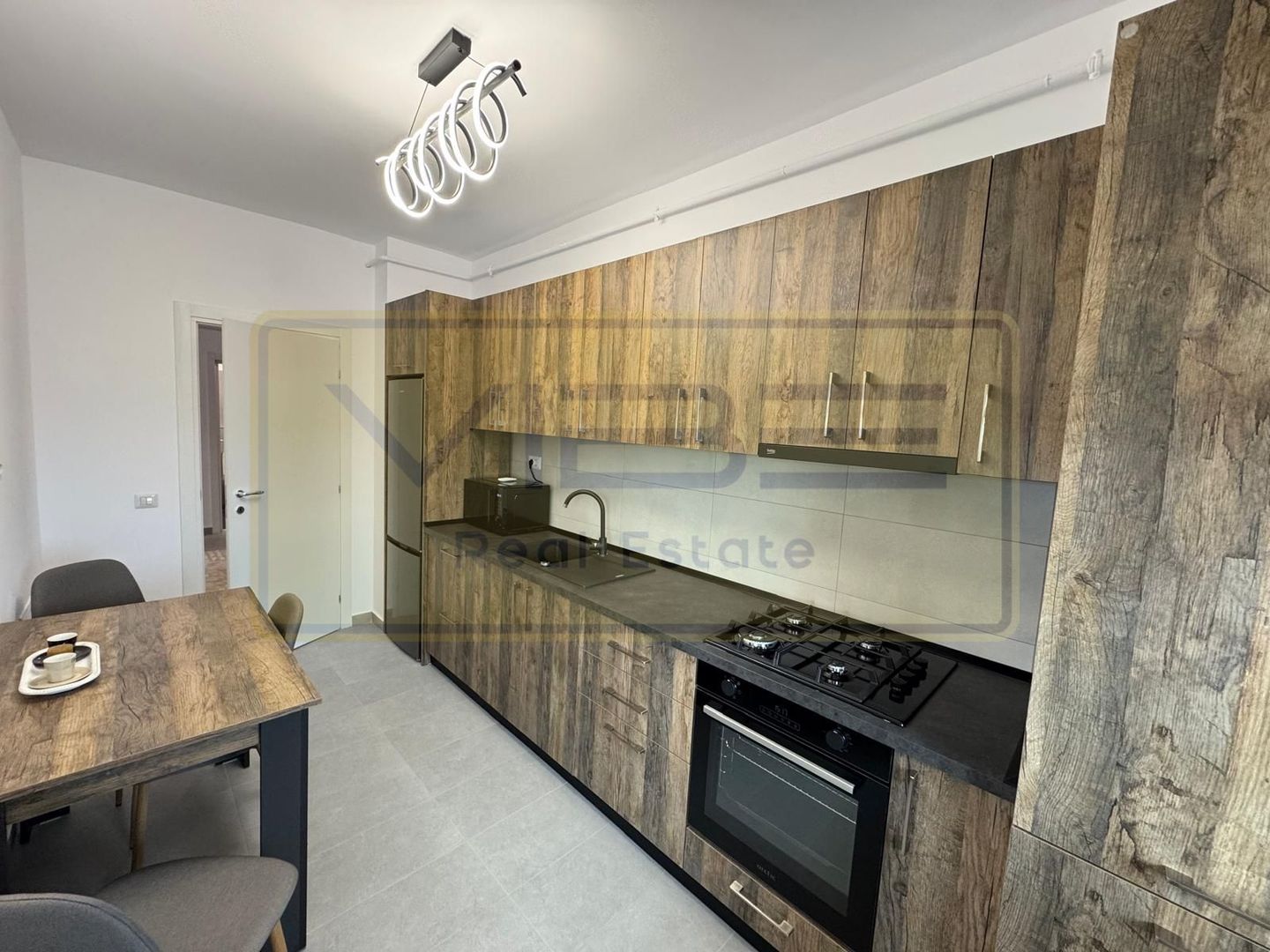 Apartament 2 camere decomandat cu parcare subterana  Unirea Towers - Poză 14